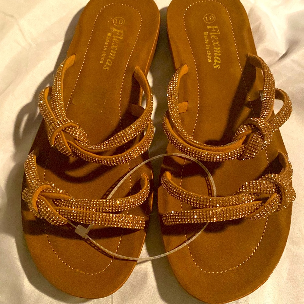 Stylish sparking sandals